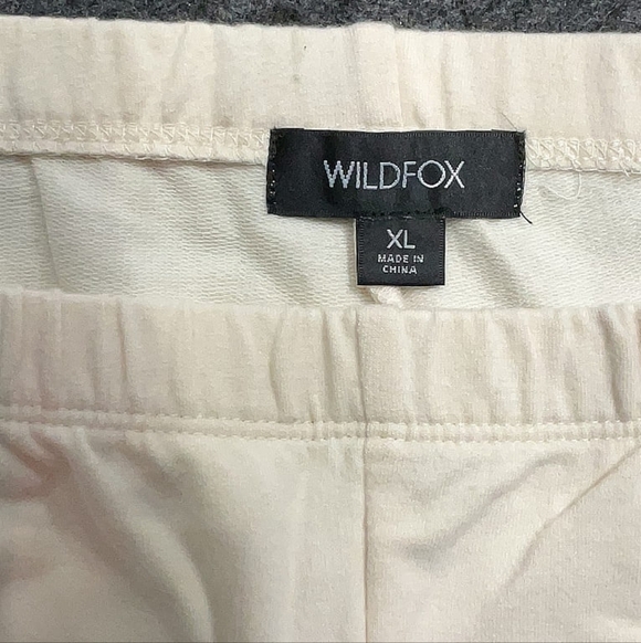 Wildfox Ivory Jogger Pants with Lips Print - Size XL - Picture 4 of 4